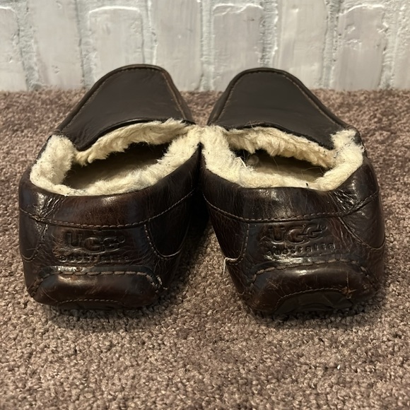 UGG Ascot Leather Men\'s Casual Comfort Slipper Loafers dark brown main image 2